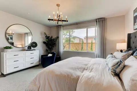 Bedroom - 785 Peters Rd S, Madera, CA 93636 photo 1 of 7