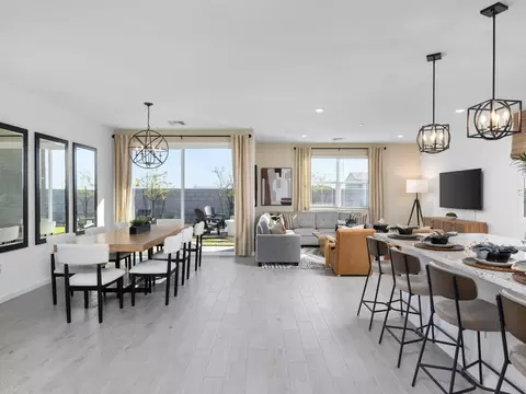 24389 Graham Trl, Buckeye, AZ 85326