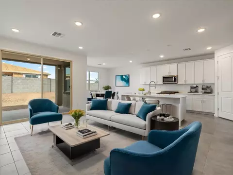 Living - 24389 Graham Trl, Buckeye, AZ 85326 photo 5 of 6