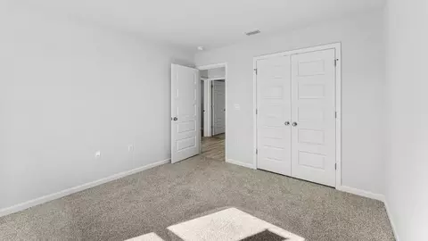 Bedroom - 13691 Bluewing Dr, Foley, AL 36535 photo 7 of 13