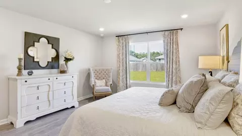 Bedroom - 13691 Bluewing Dr, Foley, AL 36535 photo 2 of 13