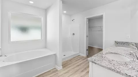 Bath - 13691 Bluewing Dr, Foley, AL 36535 photo 6 of 8