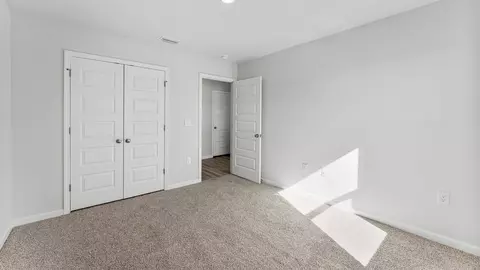 Bedroom - 13691 Bluewing Dr, Foley, AL 36535 photo 9 of 13