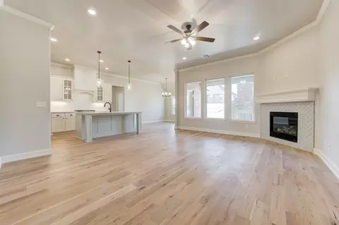 Living - 7201 E Oakland St, Broken Arrow, OK 74014 photo 1 of 3