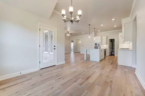 Dining - 7201 E Oakland St, Broken Arrow, OK 74014 photo 1 of 4