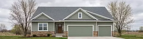 34 Th St SE, Altoona, IA 50009