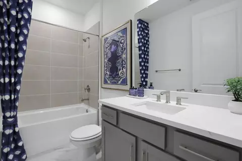 Bath - 17082 Squirrel Branch Ln, Alva, FL 33920 photo 1 of 5