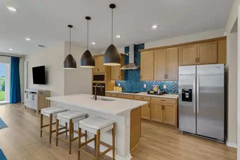 Kitchen - 17082 Squirrel Branch Ln, Alva, FL 33920 photo 3 of 4