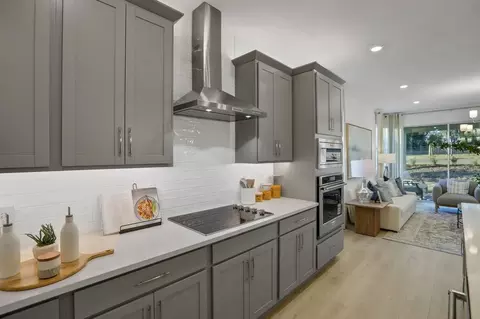 Kitchen - 17082 Squirrel Branch Ln, Alva, FL 33920 photo 2 of 4
