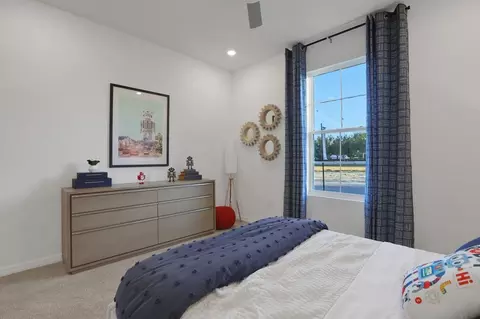 Bedroom - 17082 Squirrel Branch Ln, Alva, FL 33920 photo 2 of 9