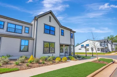 75 Seven Oaks Lndg, Belmont, NC 28012