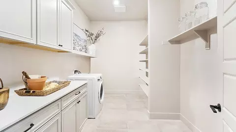 Other - 8522 Pamplona Ln, Shafter, CA 93263 photo 6 of 12