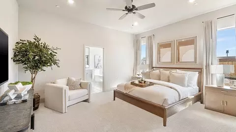 Bedroom - 8522 Pamplona Ln, Shafter, CA 93263 photo 1 of 6