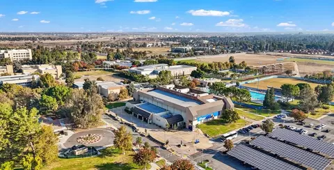 View/Area - 8522 Pamplona Ln, Shafter, CA 93263 photo 6 of 8