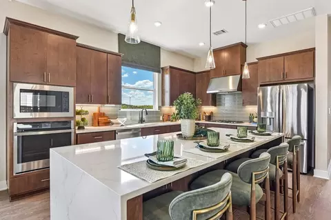 Kitchen - 13205 Ranahan Rd, Buda, TX 78610 photo 3 of 6
