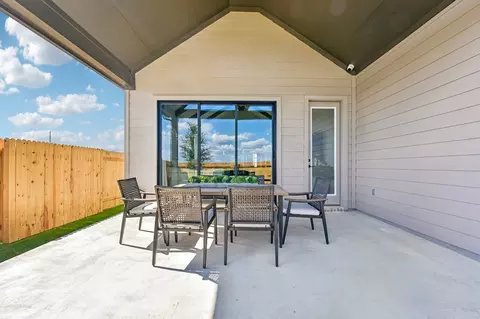 Exterior - 13205 Ranahan Rd, Buda, TX 78610 photo 8 of 10