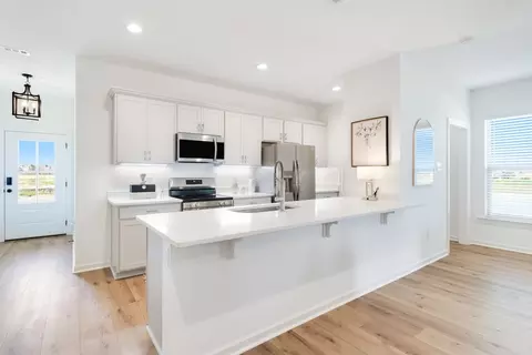 Kitchen - 200 Wakely Ct, Lafayette, LA 70506 photo 1 of 2