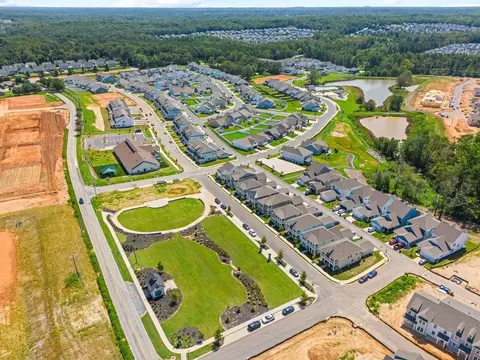 3 Golden Aster Dr, Simpsonville, SC 29681