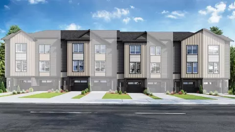Exterior - 2011 110th St Se B1, Everett, WA 98208 photo 2 of 3