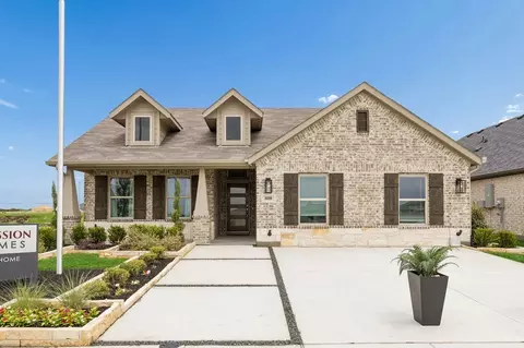 Exterior - 808 Rockcloud Dr, Haslet, TX 76052 photo 2 of 3