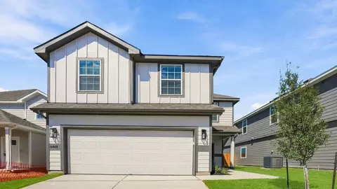 13615 Helton Pass, Saint Hedwig, TX 78152