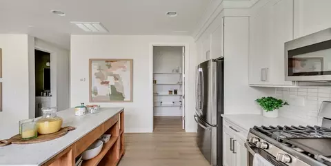 Kitchen - 2106 W 2530 N, Clinton, UT 84015 photo 3 of 4
