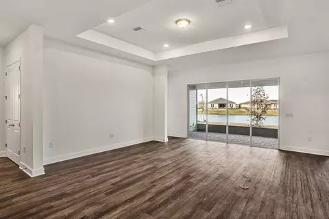 Living - 636 Knotted Birch Ave, Saint Augustine, FL 32092 photo 2 of 7