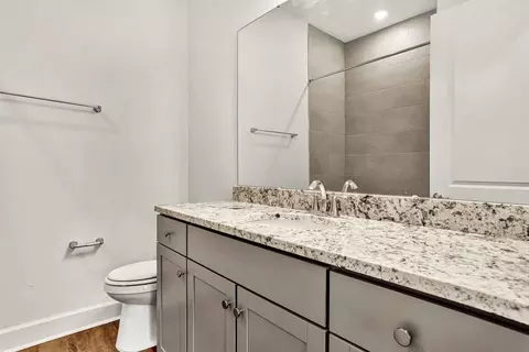 Bath - 636 Knotted Birch Ave, Saint Augustine, FL 32092 photo 3 of 8