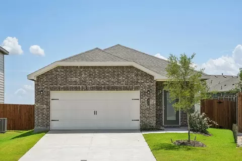 233 Waterhouse Lake Dr, Anna, TX 75409