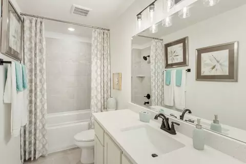Bath - 301 River Meadows Ln, Argyle, TX 76226 photo 4 of 6