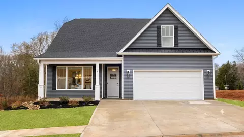 108 Watauga Rd, Fountain Inn, SC 29644