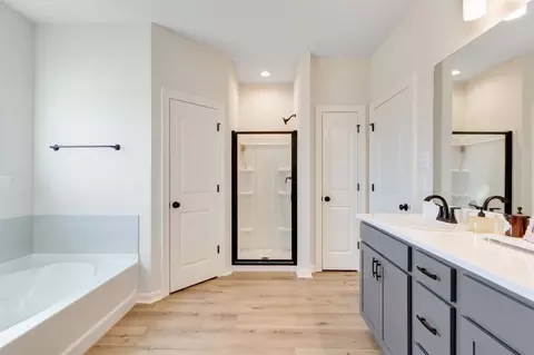 Bath - 48182 Grassland St, Robert, LA 70455 photo 3 of 4