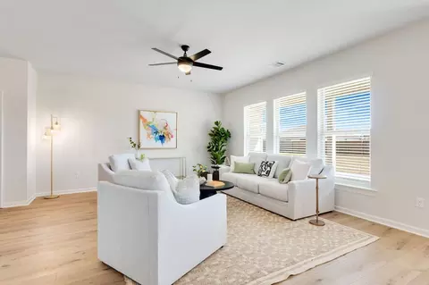 Living - 48182 Grassland St, Robert, LA 70455 photo 3 of 3