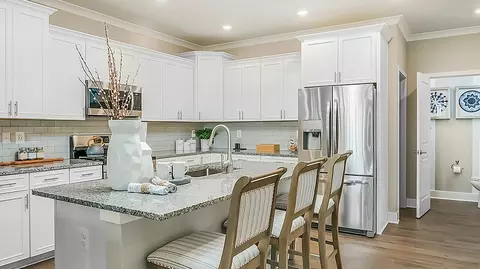 16 Boneset Dr, Gettysburg, PA 17325