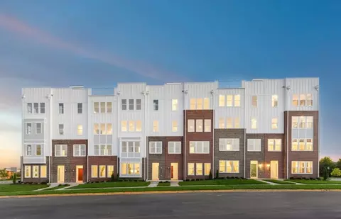 43761 Orchid Dove Ter, Ashburn, VA 20147