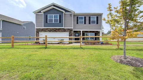 Exterior - 28 Wheatfield Rd, Fletcher, NC 28732 photo 5 of 7