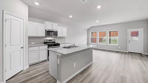 Other - 1935 Jackson St, Cleburne, TX 76033 photo 2 of 13
