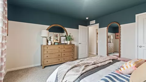 Bedroom - 2119 Hackberry St, Springfield, OH 45505 photo 9 of 18