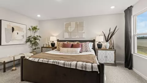 Bedroom - 2119 Hackberry St, Springfield, OH 45505 photo 2 of 18