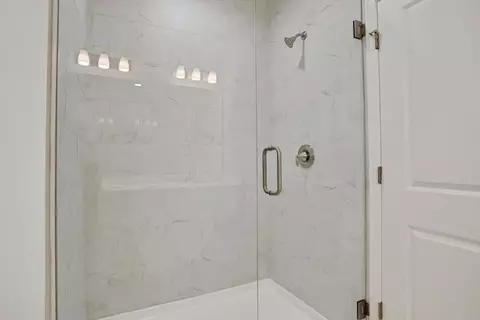 Bath - 182 Brook Forest Dr, Saint Augustine, FL 32092 photo 4 of 5
