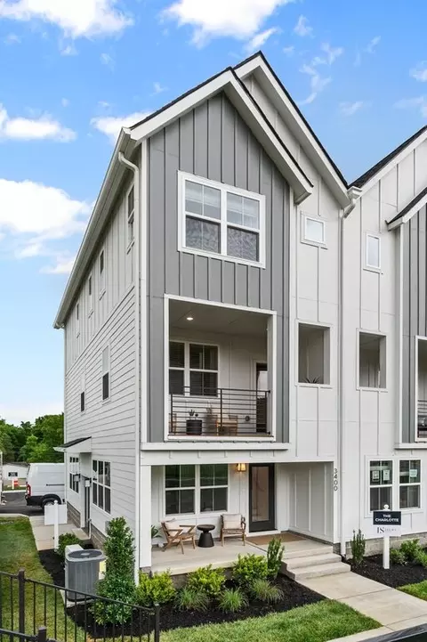 3402 Conviser Dr, Nashville, TN 37207