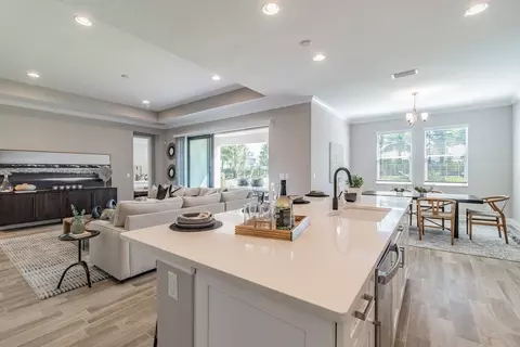 Kitchen - 5328 Teirgarten St, Saint Cloud, FL 34771 photo 2 of 4