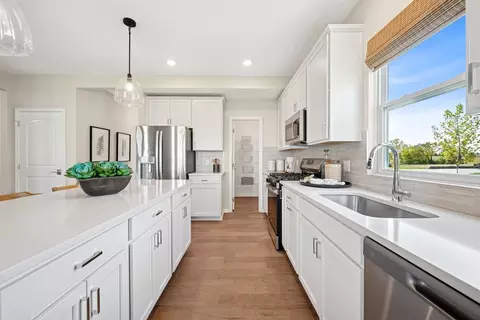 Kitchen - 2767 Silo Dr, Saline, MI 48176 photo 3 of 4