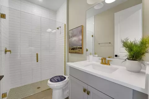 Bath - 4428 Firefly Ln, Saint Cloud, FL 34772 photo 2 of 5