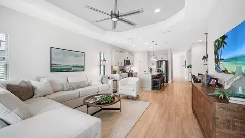 Entry Way - 10025 Hammock Brook Dr, Parrish, FL 34219 photo 2 of 3