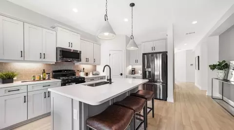 Kitchen - 10025 Hammock Brook Dr, Parrish, FL 34219 photo 1 of 2