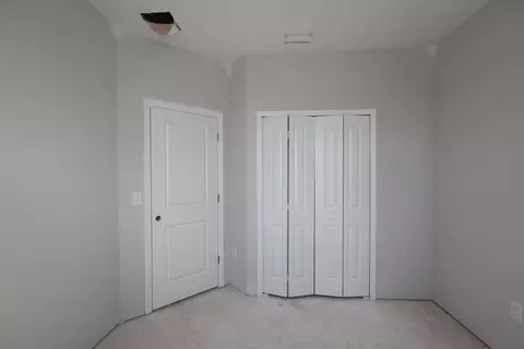 Bedroom - 1342 Mount Royal Dr, Saint Cloud, FL 34771 photo 5 of 14