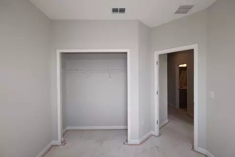 Bedroom - 1342 Mount Royal Dr, Saint Cloud, FL 34771 photo 8 of 14