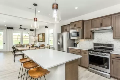 Kitchen - 137 Perth Cv, Bastrop, TX 78602 photo 2 of 6