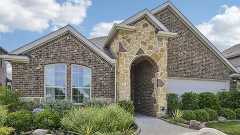 4821 Silver Strike Rd, Aubrey, TX 76227